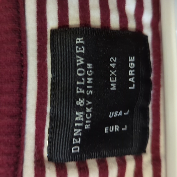 Striped Tee - Picture 3 of 4